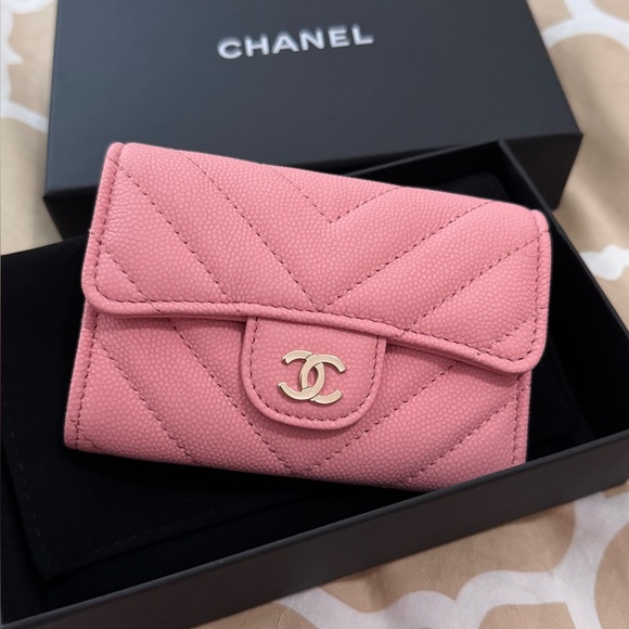 ❌SOLD❌CHANEL Chevron Quilted Caviar Leather Card Wallet in Pink - Picture 11 of 11